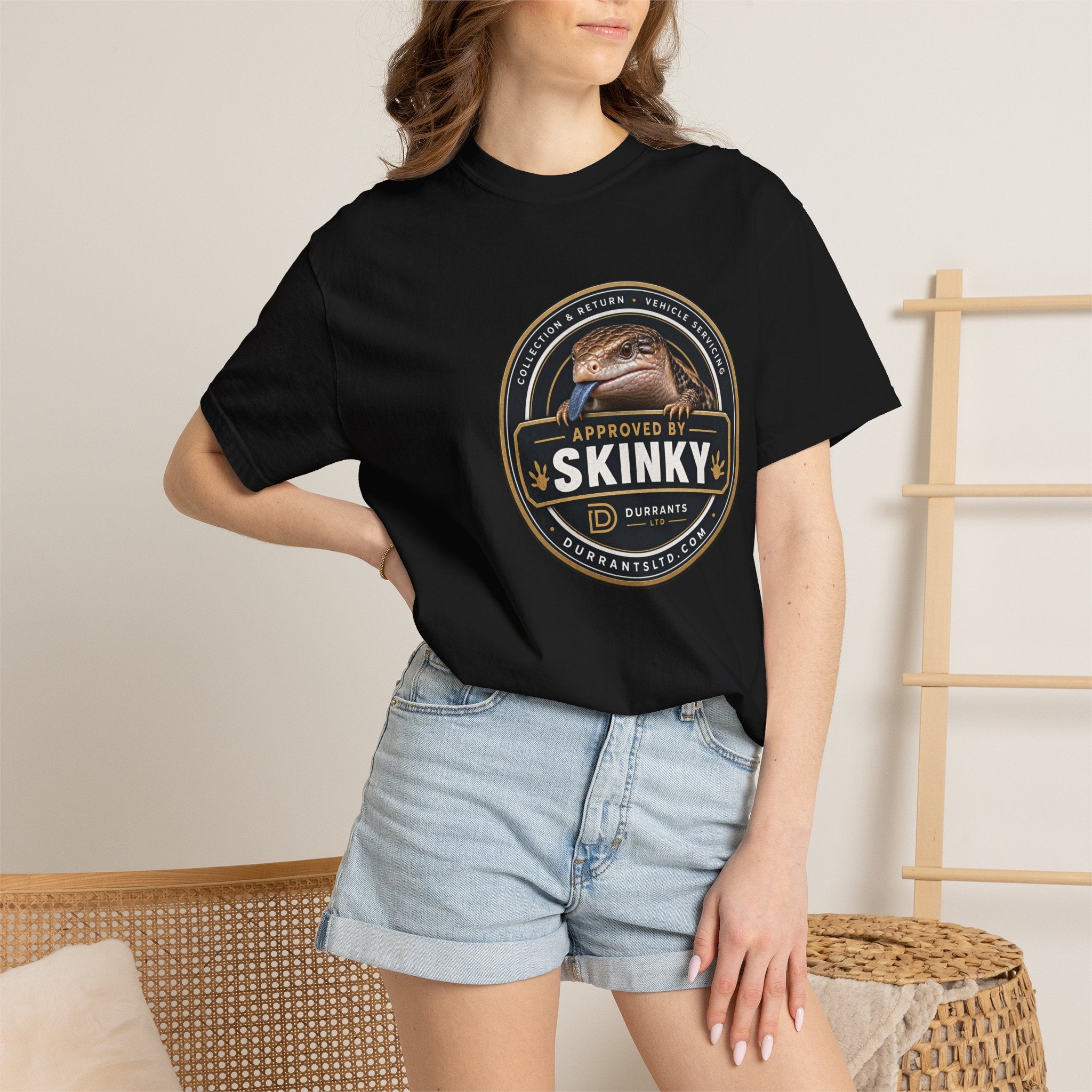 Skinky Approved T-Shirt – Keep Your Day, We’ll Sort the Car